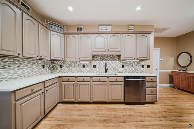 204 Mitculler Court, Kathleen, GA 31047