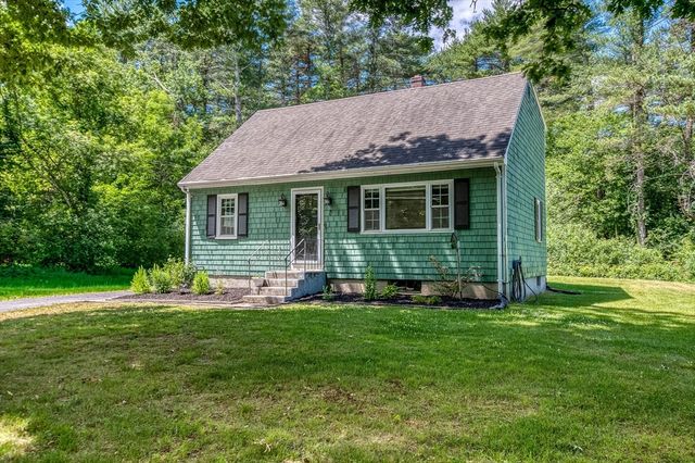 7 Hill Street, Norton, MA 02766