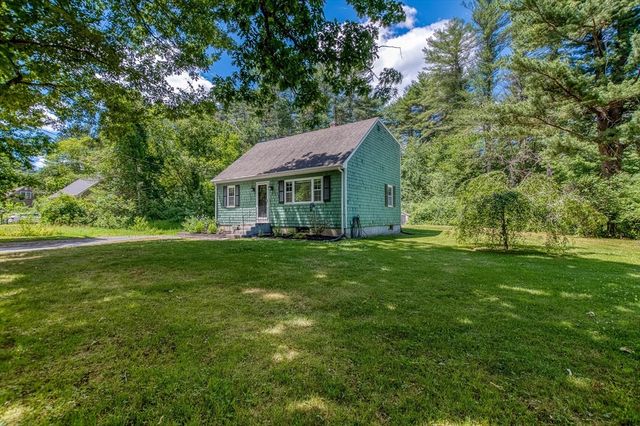 7 Hill Street, Norton, MA 02766