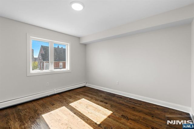 234 Columbus Place B, Cliffside Park, NJ 07010