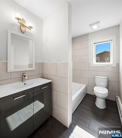234 Columbus Place B, Cliffside Park, NJ 07010
