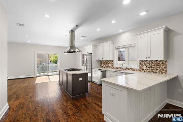 234 Columbus Place B, Cliffside Park, NJ 07010