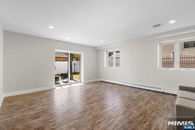 234 Columbus Place B, Cliffside Park, NJ 07010