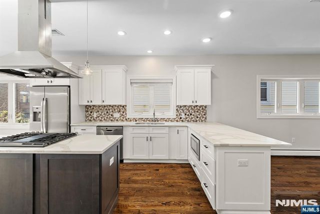 234 Columbus Place B, Cliffside Park, NJ 07010