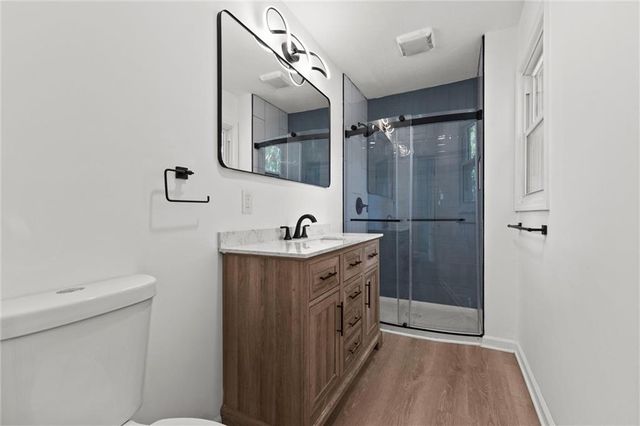 8122 W 92nd Terrace, Overland Park, KS 66212