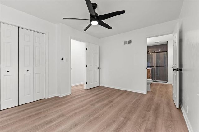 8122 W 92nd Terrace, Overland Park, KS 66212