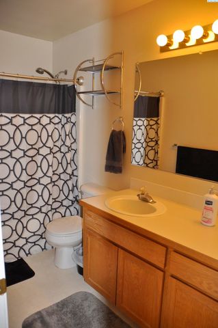 2430 NW Granite Ct., Pullman, WA 99163