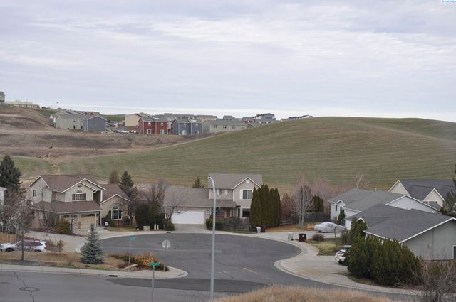 2430 NW Granite Ct., Pullman, WA 99163