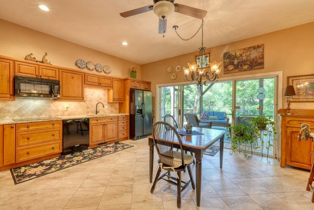 198 Riverbend Drive, Hayesville, NC 28904