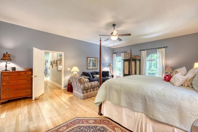 198 Riverbend Drive, Hayesville, NC 28904
