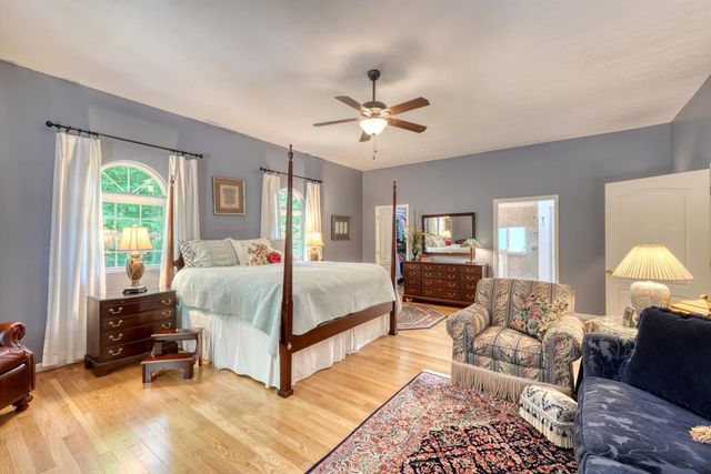 198 Riverbend Drive, Hayesville, NC 28904