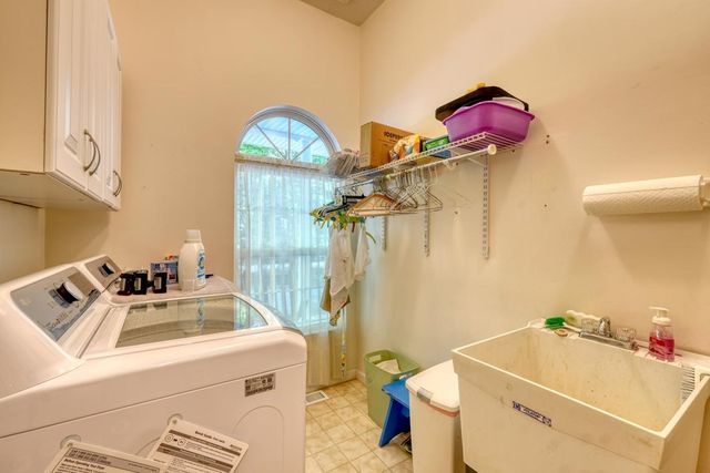 198 Riverbend Drive, Hayesville, NC 28904
