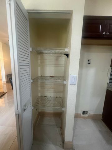 20700 NW 31st Avenue, Miami Gardens, FL 33056