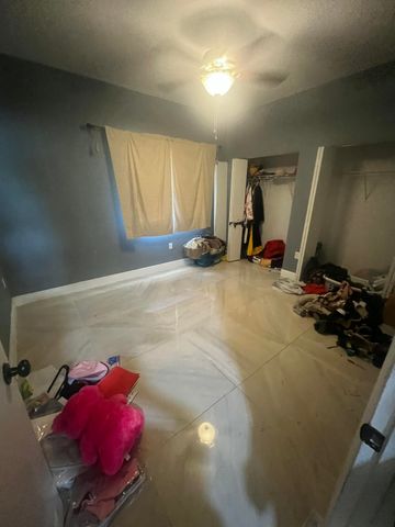 20700 NW 31st Avenue, Miami Gardens, FL 33056