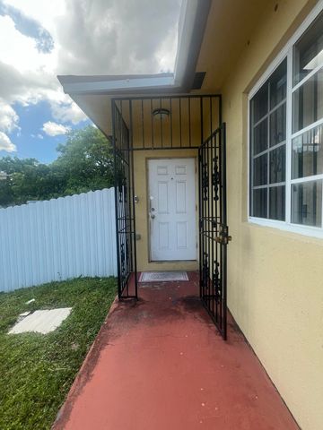 20700 NW 31st Avenue, Miami Gardens, FL 33056