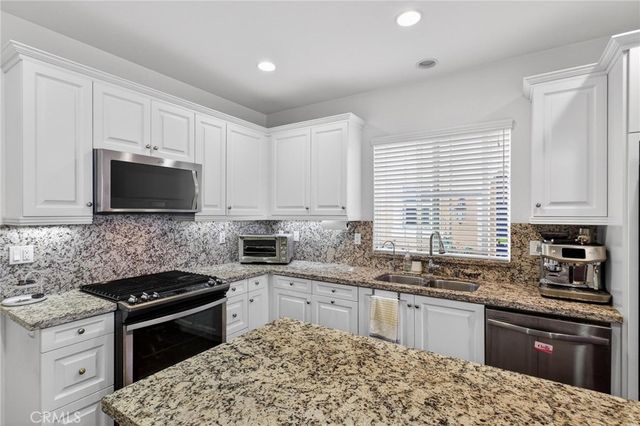 783 Gatun 243, San Pedro, CA 90731