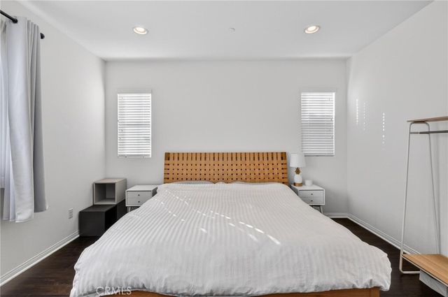 783 Gatun 243, San Pedro, CA 90731