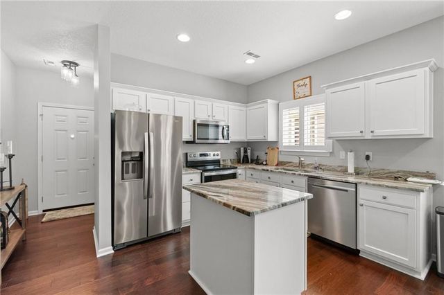 12366 N Atkins Avenue, Kansas City, MO 64163