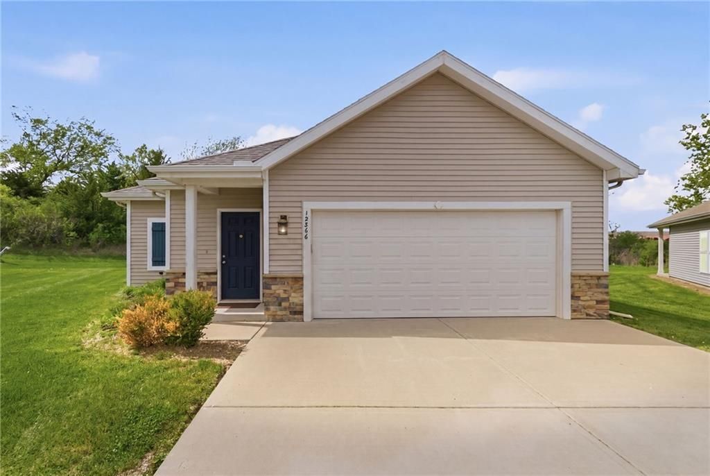 12366 N Atkins Avenue, Kansas City, MO 64163