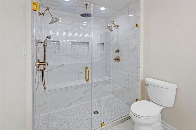 3104 Greenleaf Lane, Lake Charles, LA 70605