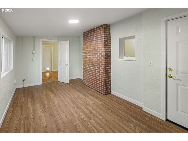 90200 COBURG Rd, Eugene, OR 97408