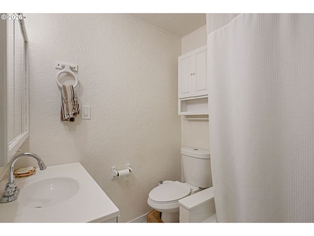 90200 COBURG Rd, Eugene, OR 97408