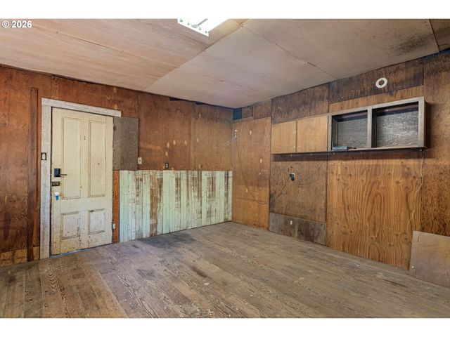 90200 COBURG Rd, Eugene, OR 97408