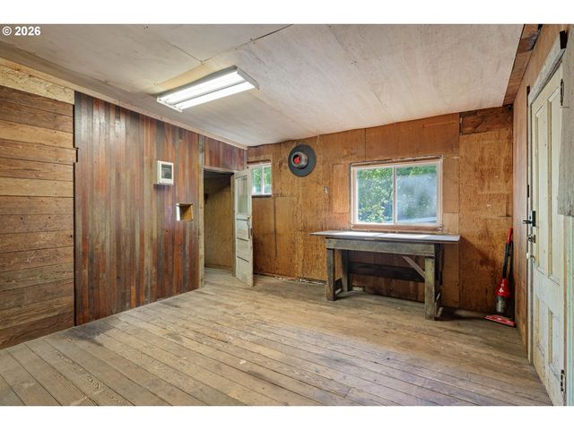 90200 COBURG Rd, Eugene, OR 97408