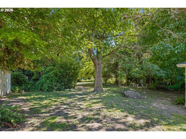 90200 COBURG Rd, Eugene, OR 97408
