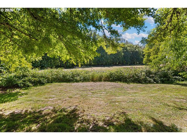 90200 COBURG Rd, Eugene, OR 97408