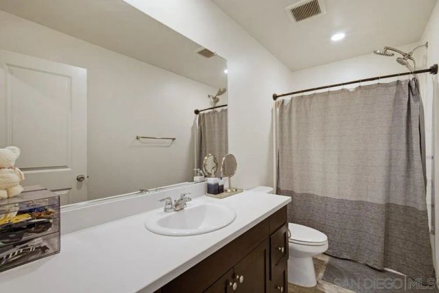 32046 Prairie Crossing Dr, Winchester, CA 92596