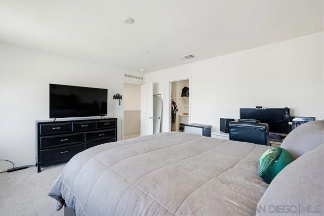 32046 Prairie Crossing Dr, Winchester, CA 92596