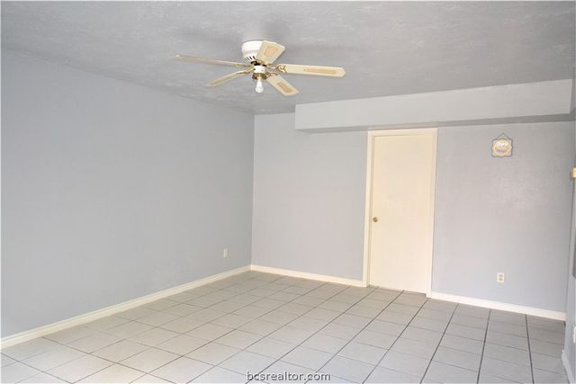 1404 Northpoint Lane, College Station, TX 77840