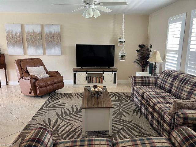 1124 SE 29th ST, Cape Coral, FL 33904