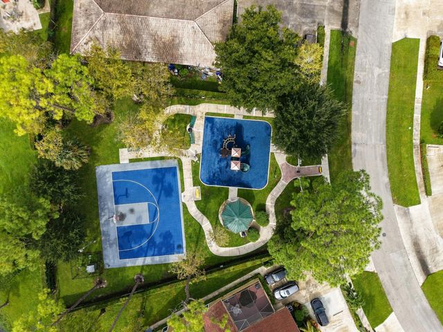 1033 Goldenrod Road, Wellington, FL 33414