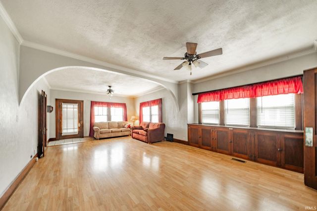 1225 Southern Avenue, New Castle, IN 47362