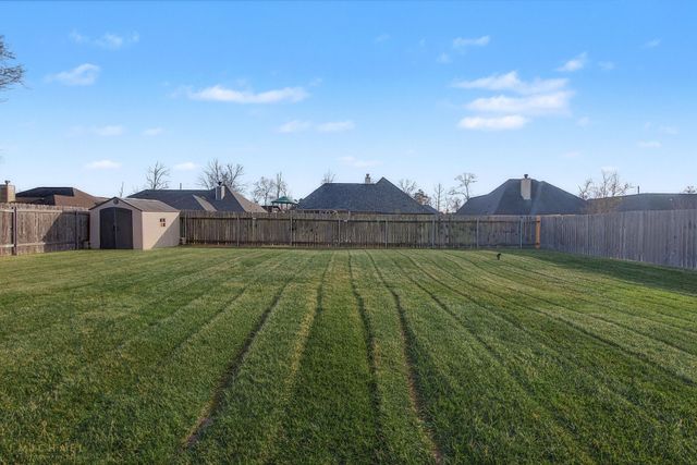 173 Bent Tree Loop, Haughton, LA 71037