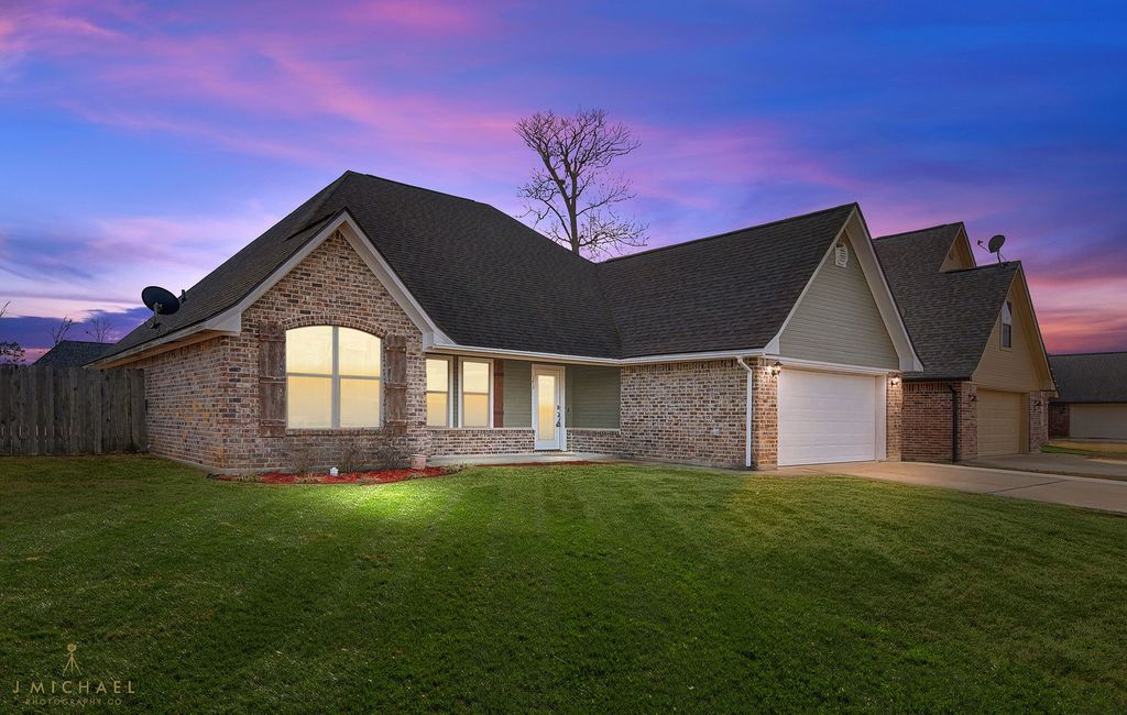 173 Bent Tree Loop, Haughton, LA 71037