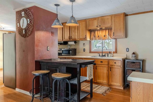 406 Sycamore N St, Lagrange, IN 46761