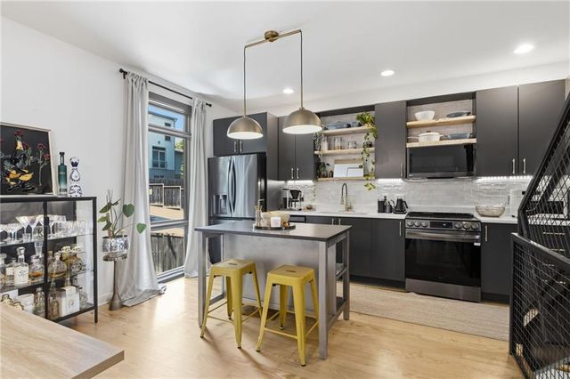 1278 Eames Green NW, Atlanta, GA 30318