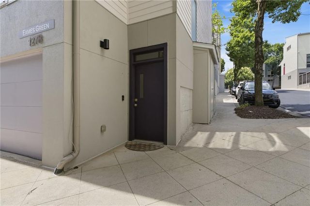 1278 Eames Green NW, Atlanta, GA 30318