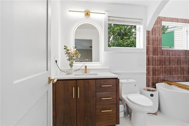 1278 Eames Green NW, Atlanta, GA 30318
