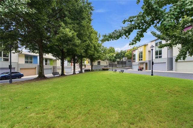 1278 Eames Green NW, Atlanta, GA 30318