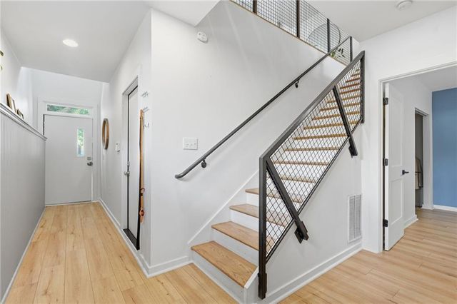 1278 Eames Green NW, Atlanta, GA 30318
