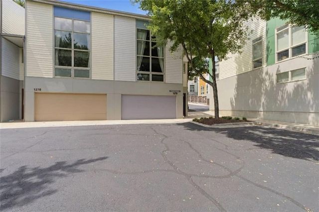 1278 Eames Green NW, Atlanta, GA 30318