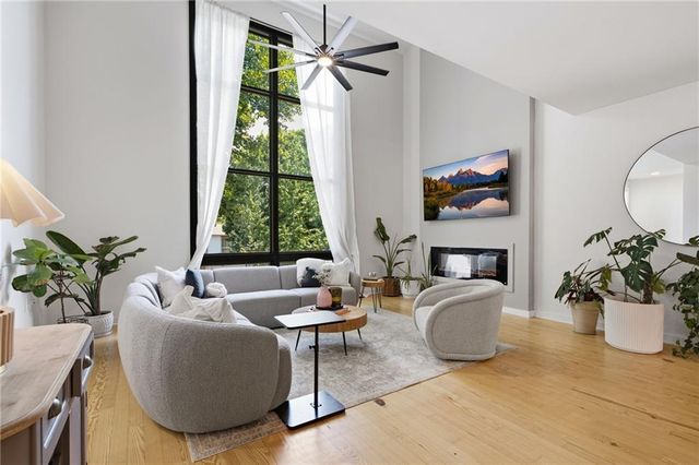 1278 Eames Green NW, Atlanta, GA 30318