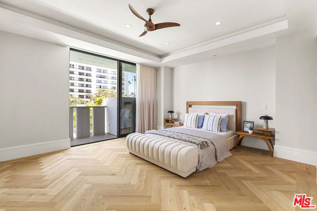 10375 Wilshire Boulevard 2F, Los Angeles, CA 90024