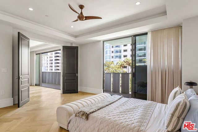 10375 Wilshire Boulevard 2F, Los Angeles, CA 90024