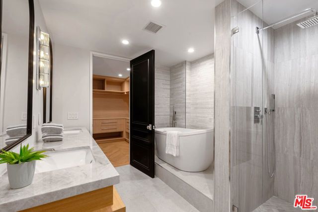 10375 Wilshire Boulevard 2F, Los Angeles, CA 90024