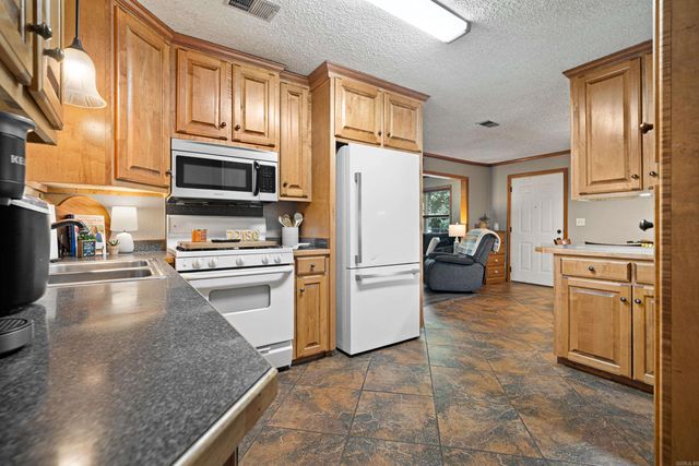 1105 S Rose, Sheridan, AR 72150